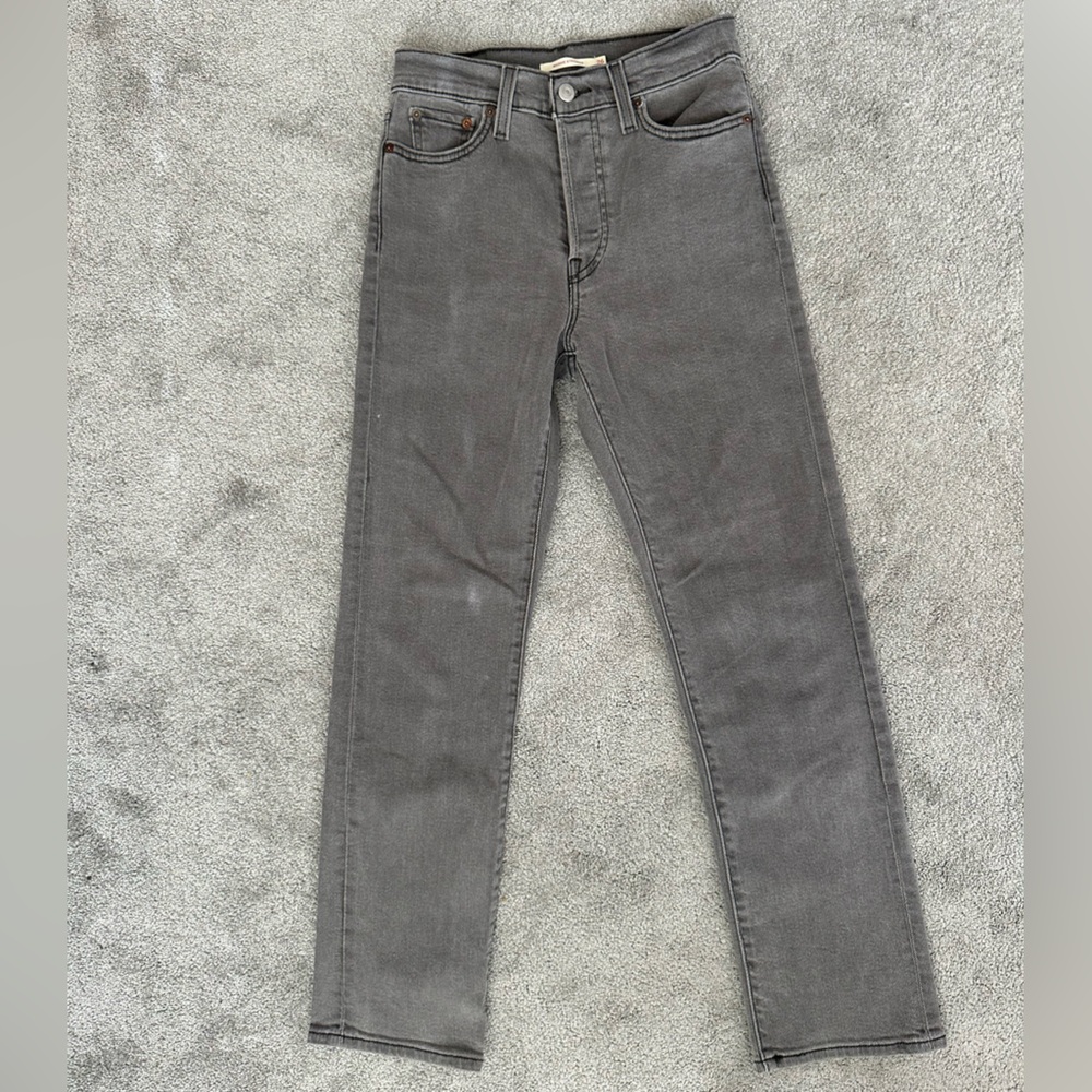 Levi's Women's Gray Straight Leg Jeans